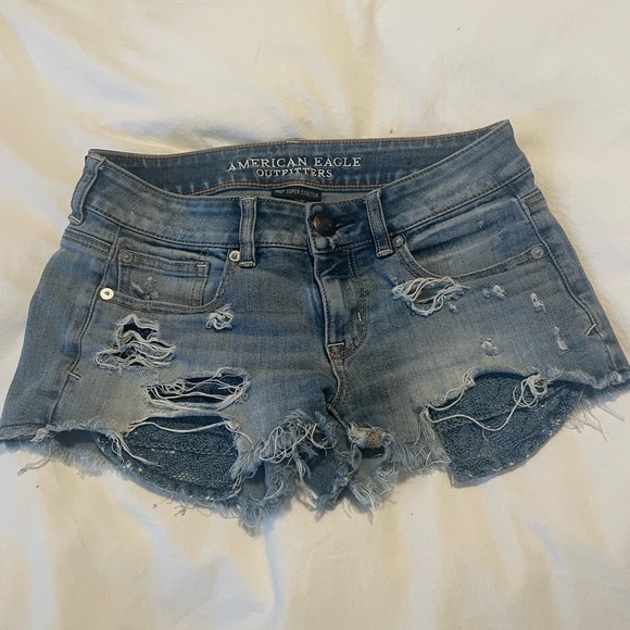 American Eagle Shorts size 2 - Picture 1 of 6